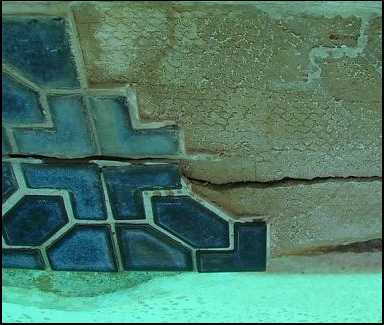 pool tile crack 